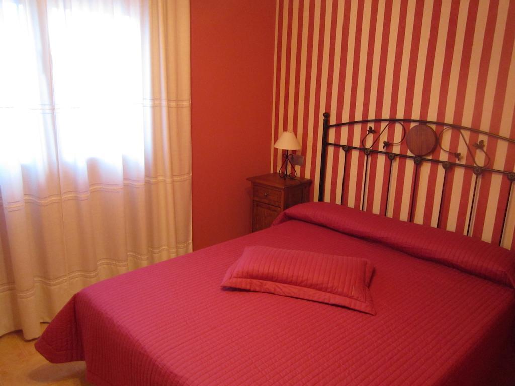 Apartamentos ألماغرو الغرفة الصورة